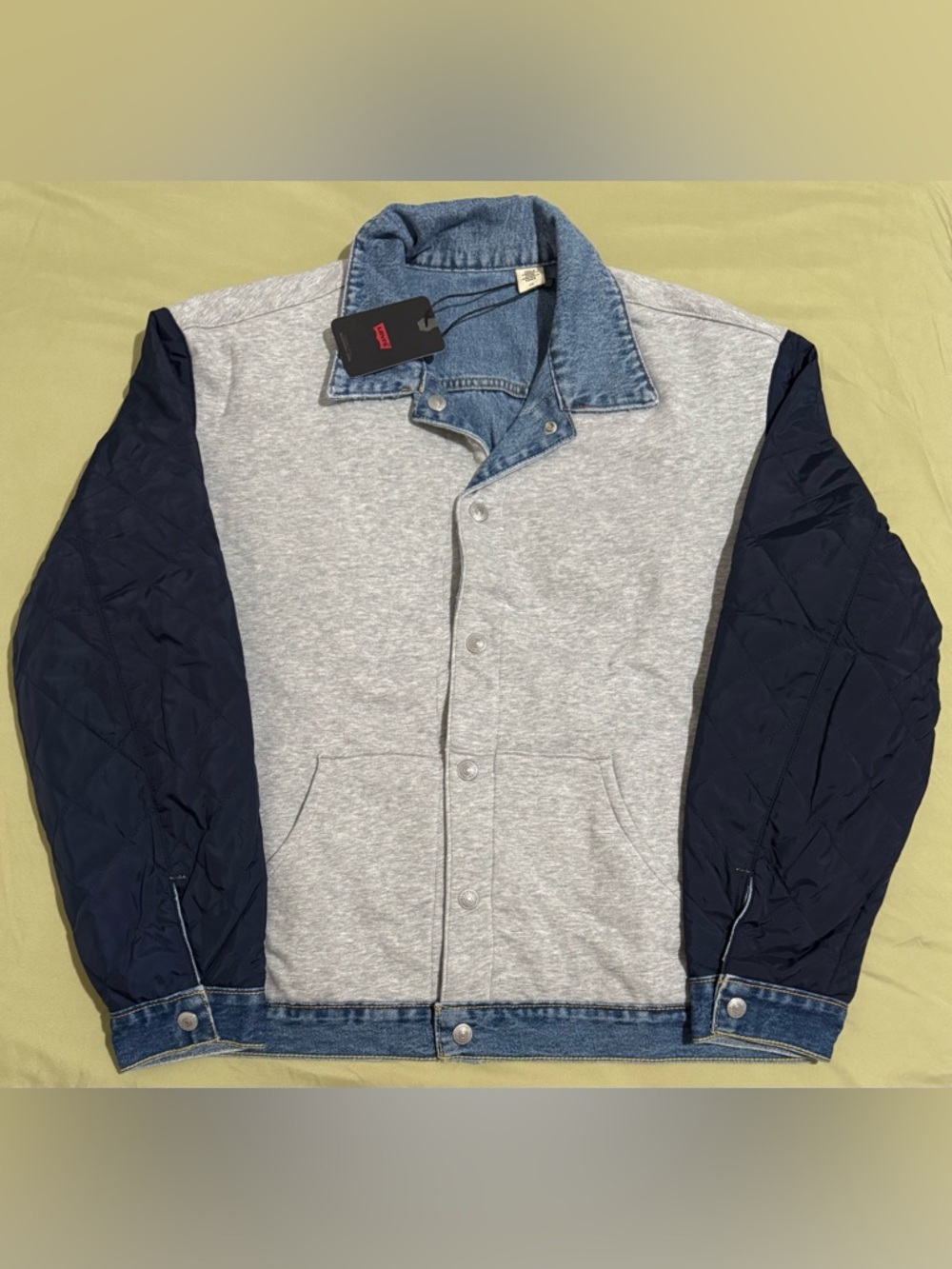 Levi's Vintage Reversible Varsity Trucker Jacket Men's Large (25.8 inch PtP) NWT